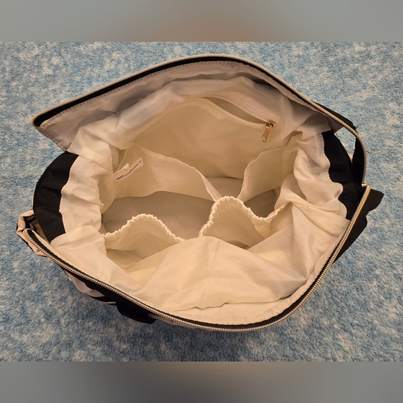 Fanfaree Unisex Lg Travel Tote/Baby Bag w/ Changing Pad & "Purse Pouch" - Picture 7 of 16